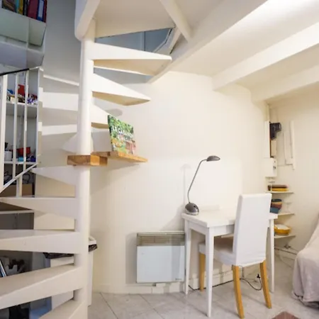 Apartment Charming St-germain Des Pres *